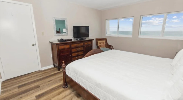 Beach House 505b 1 Bedroom Condo by RedAwning, Varaa Huoneisto Hotellit Emerald Coast uima-altaalla, Uima-allas
