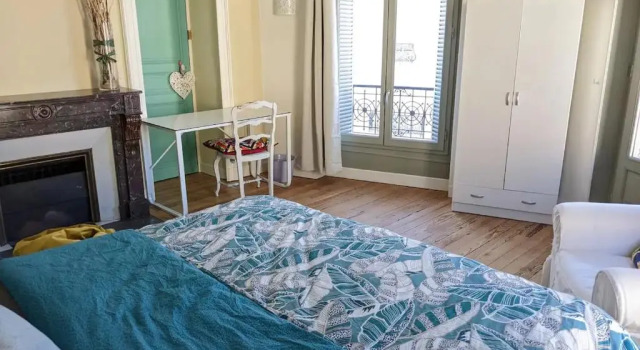 Cosy Hortensia- 4 CH-Hypercentre+parking - 110m2, Забронировать Апартаменты/квартира Отели По с парковкой, рядом с Стадион Pau-Pyrenees Whitewater, Парковка