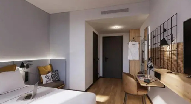 Moxy Alfragide Lisboa, Rezerwuj Hotel Hotele w Amadora z basenem, Basen