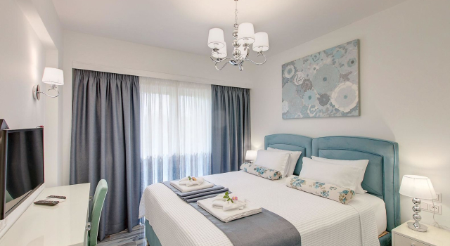 Anemone Villa, Anthology Villas in Sani with Outdoor Hot Tub, Забронировать Отель Отели Македонии с бассейном, Бассейн