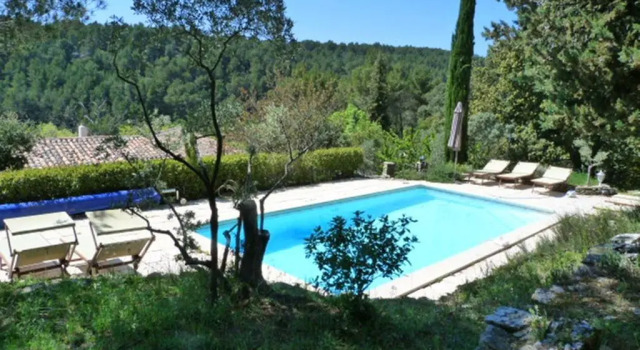 Коттедж Charm in Provence