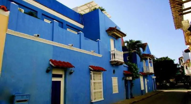 Casa Blue Business & Hotel
