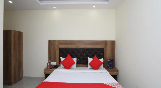 Двухместный номер Standard OYO 30462 Hotel Ivy