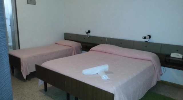 GFH - Hotel Spiaggia DOro, Rezervați Hotel Marotta Marche Coast