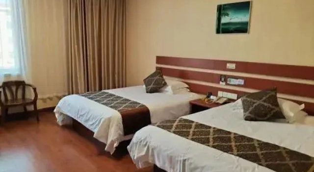 Номер Deluxe Linyi Junan Jinsheng Hotel