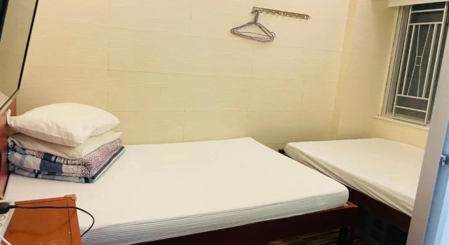 Четырёхместный номер Standard Johnson Hostel