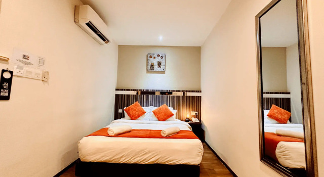 Kino Hotel, Забронировать Отель Kampong Bukit Naga Селангор