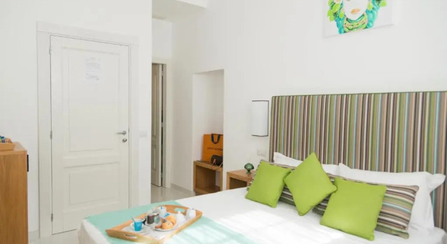 Sorrento Stylish Rooms, Забронировать Отель Сорренто Побережье Сорренто
