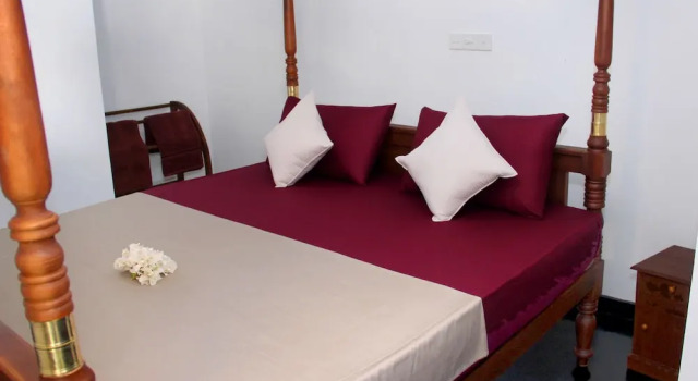 Sooriya Sewana Guest House, Забронировать Гостевой дом Отели Мирисса с завтраком, Завтраки