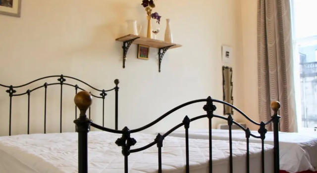 2 Bedroom Apartment Near Haymarket, Забронировать Апартаменты/квартира Эдинбург Midlothian, рядом с Dean Village