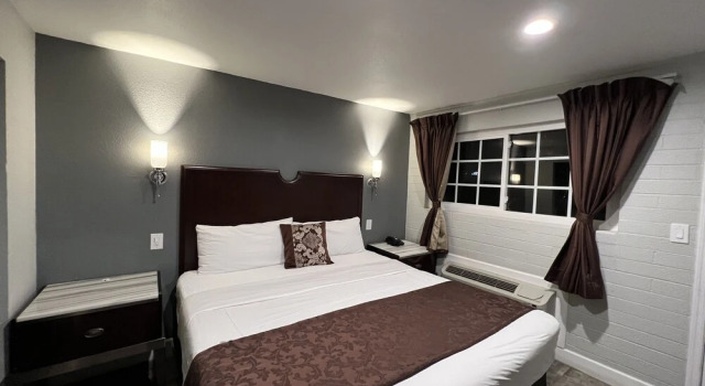 Relax Inn, Забронировать Мотель Флагстафф 