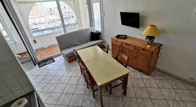 Résidence TERRASSES DE LA MEDITERRANEE 1 - 2 Pièces pour 5 Personnes 54, Rezervovat Hotel Port-Leucate Corbières