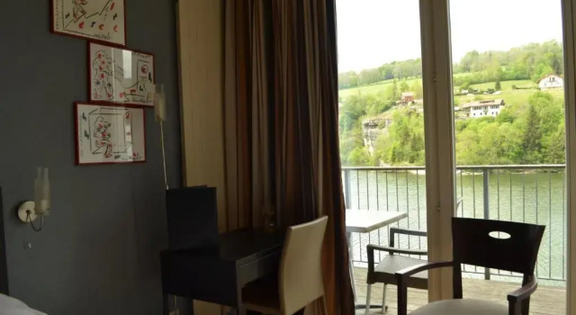 Двухместный номер Standard с видом на озеро Hotel Les Rives Du Doubs