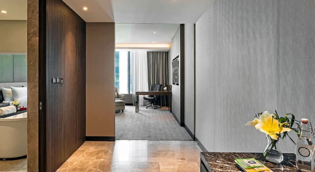 Двухместный номер Executive Pullman Yangon Centrepoint