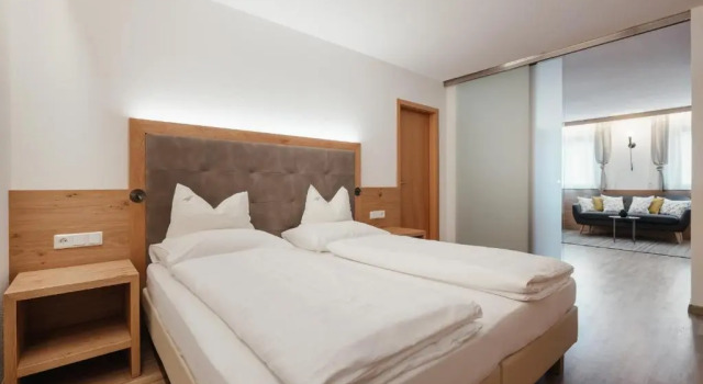 Апартаменты Hotel La Fradora - Dolomites Hotel