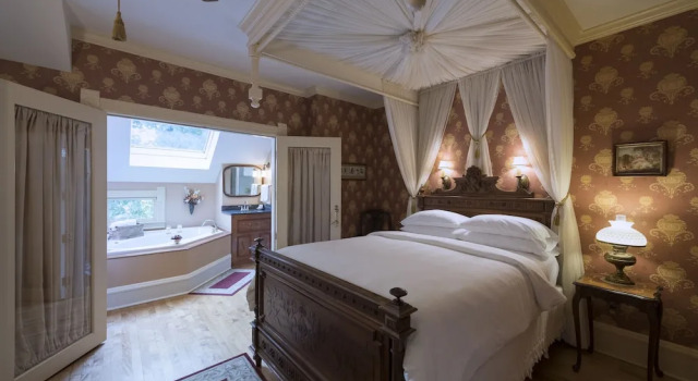 Thorp House Inn & Cottages, Réserver Chambre d'hôtes Hôtels à Door County avec parking, Parking