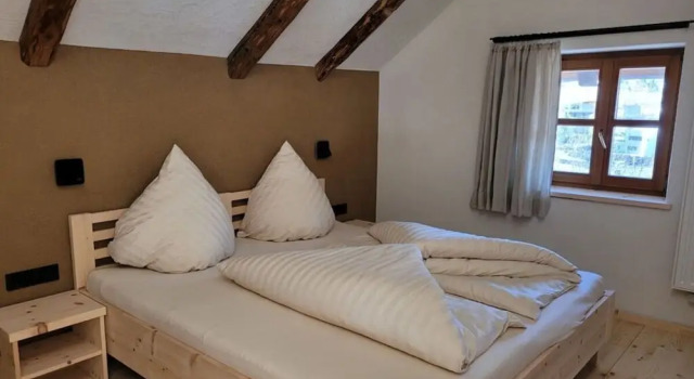 Hoamisch Modern Retreat