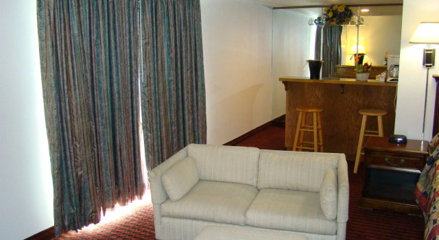 Rodeway Inn & Suites, Забронировать Отель СПА-отели Линкольн-Сити, рядом с Lincoln City Outlets, SPA-услуги