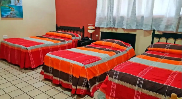 Трёхместный номер Comfort с красивым видом из окна Hotel Del Valle