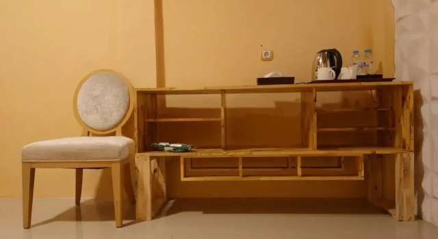 Deluxe Twin room Cemara Indah Hotel