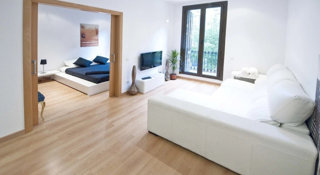 Roger de Lluria Design Aparments