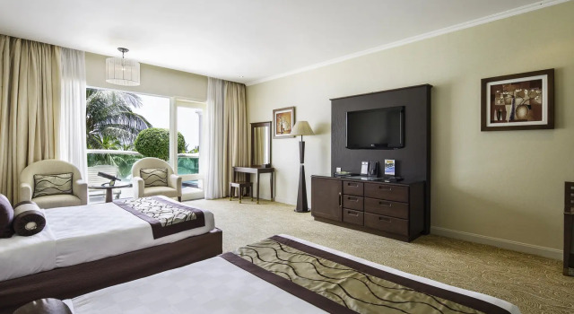 Номер Deluxe Sea Links Beach Hotel