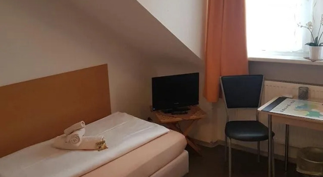 Hotel Schweizer Stubb, Забронировать Отель Кайзерслаутерн Pfalz, рядом с Kaiserslautern Castle