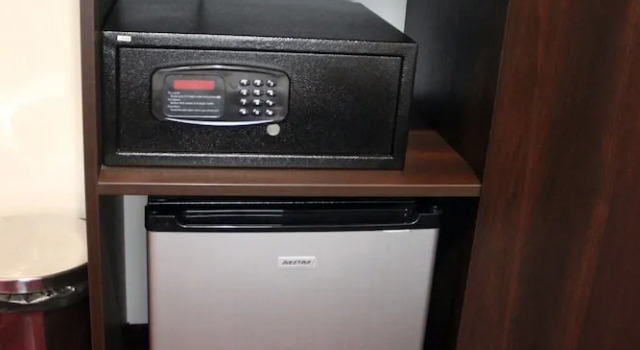 Семейный номер Standard c 1 комнатой с видом на город Rembrandt Aparthotel