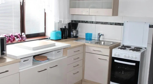 Коттедж Holiday House Huszar