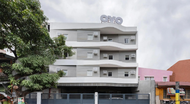 OYO 515 Finnex Hotel (Vaccinated Staff)