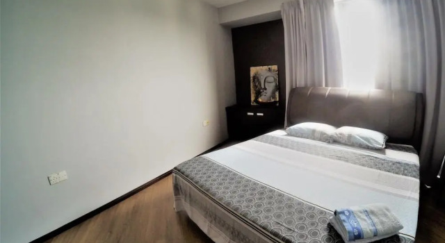 PJ8 Service Suite 2 Bedrooms Near Train Station, Забронировать Отель Бизнес-отели Петалинг-Джая, рядом с Университет Малайя, 4* 5*