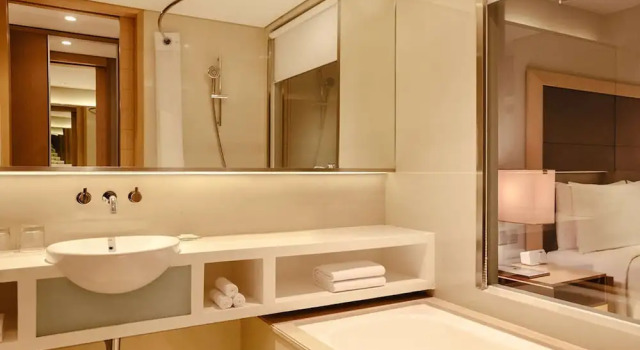 Двухместный номер Deluxe DoubleTree by Hilton Jakarta Kemayoran