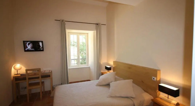 Двухместный номер Standard Logis Hôtel Restaurant Le Domaine de lEau Vive
