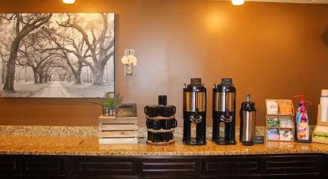 Home Inn Woods Hotel, Buchen Sie Hotel Olive Branch Mississippi