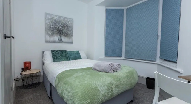 Cozy House In Medway-sleeps10-garden-freeparking, Rezervați Hotel Gillingham Kent