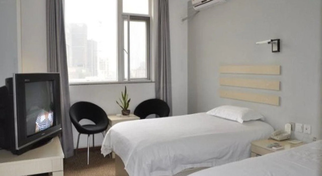 Fairyland Hotel Kunming West Railway Station, Prenota Hotel Kunming Yunnan