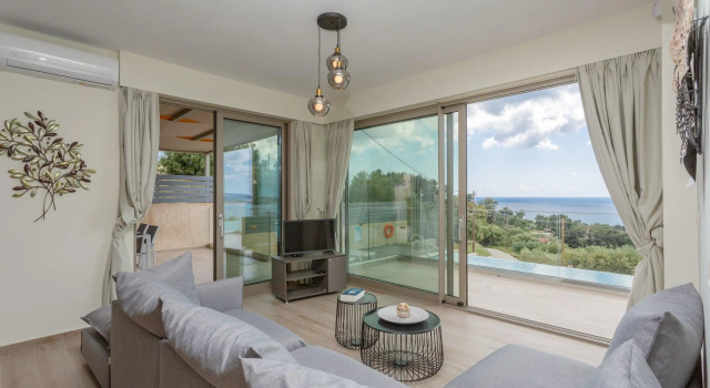 Villa Lassi Illios, Book Villa Hotels in Lassi with Parking, Parking