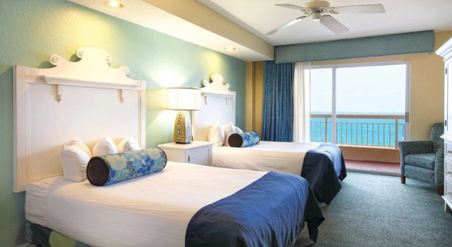 Royal Vista 2BD Deluxe, Rezerwuj Apartament Hotele w Broward County z parkingiem, Parking