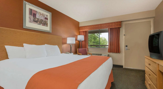 Двухместный номер Days Inn by Wyndham Columbus Fairgrounds