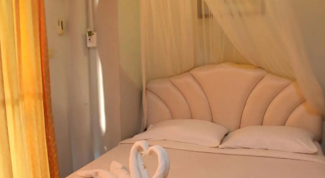 Saitharn Iyara Resort, Забронировать Курортный отель Отели Сай-Йок с бассейном, рядом с Пещера Красае, Бассейн