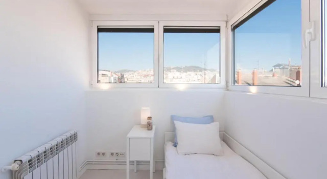 Exclusive Sagrada Familia Penthouse with Sea Views