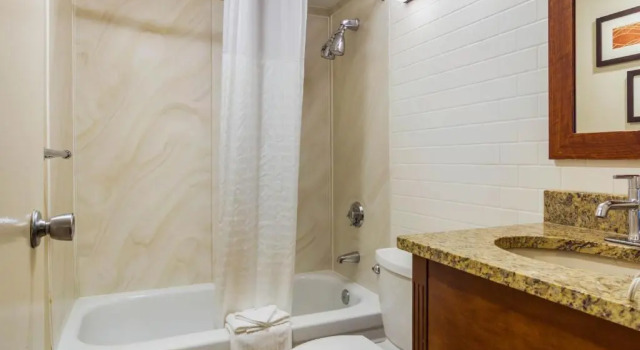 Люкс Holiday Inn Express Denver Central - North