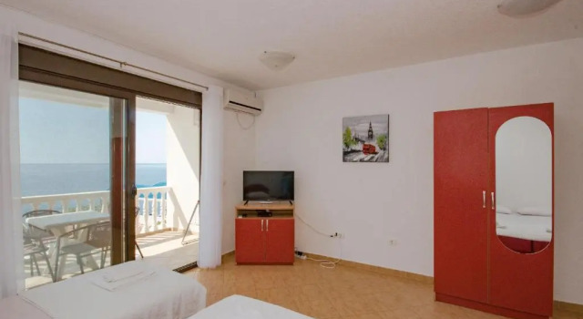 Студия Standard Aleksandra Apartments Utjeha