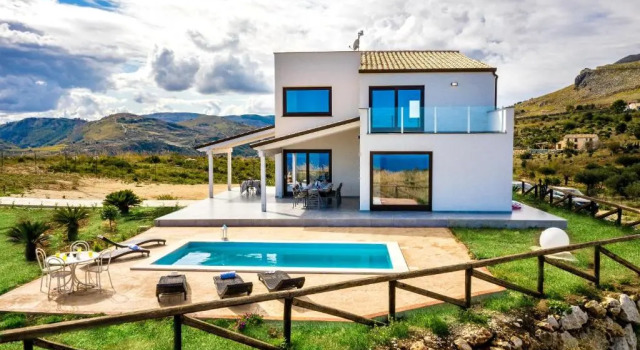 Вилла Villa Monica