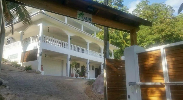 Villa Karibu