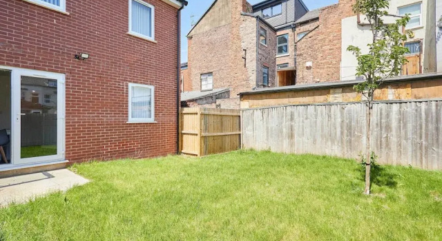 Host Stay Holland Street Townhouse II, Забронировать Дом для отпуска Коттеджи Ливерпуля, Коттедж