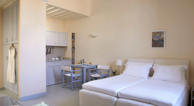Hydra Hotel