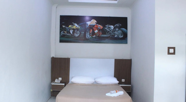 Shanrilla Hotel
