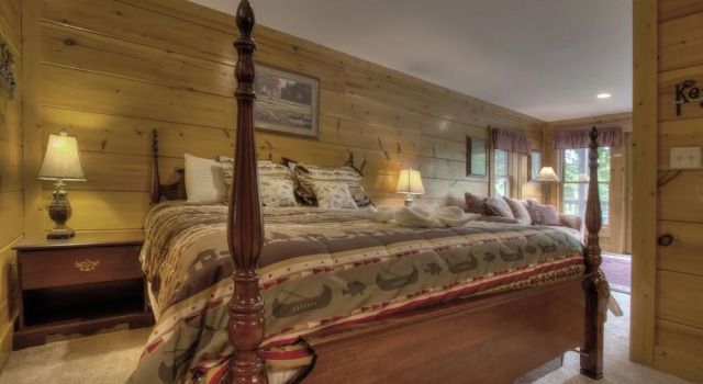 The Nutty Nook  287 - Two Bedroom Cabin