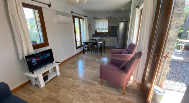 Villa Merry - Dalyan Stonehouse with Palmtrees, 50m to River